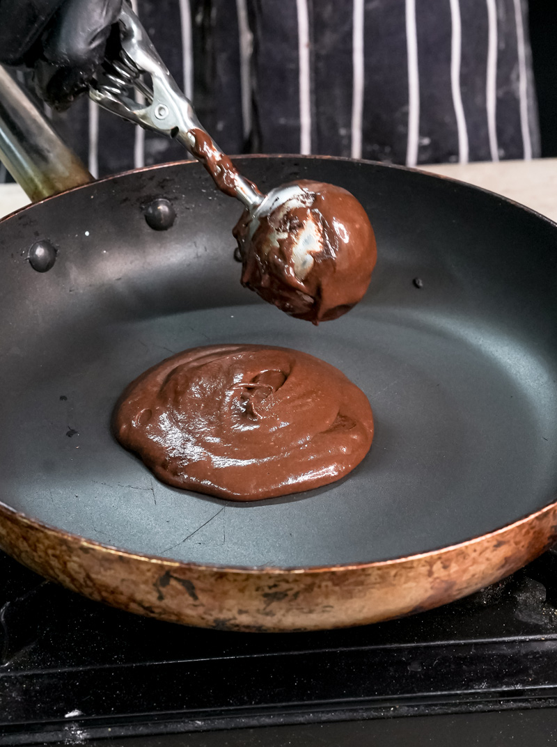 Cooking Nutella pancakes in non-stick pan