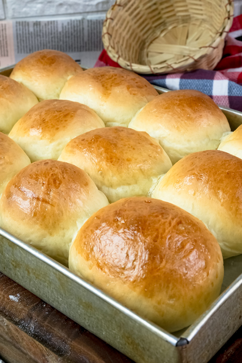 Fresh baked buns ready to serve
