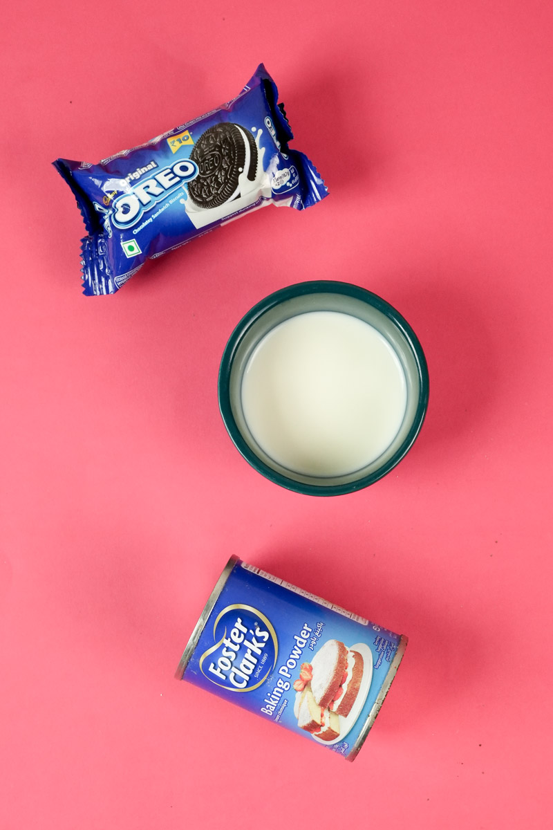 Oreo mug cake ingredients: Oreo pack, milk, and baking powder